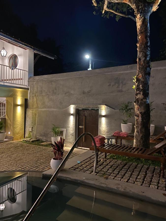 The Baron'S Villa By The Malabar Escapes Kochi Luaran gambar